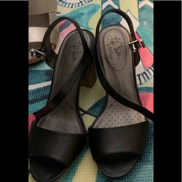 Stride Rite - Picture 1 of 1